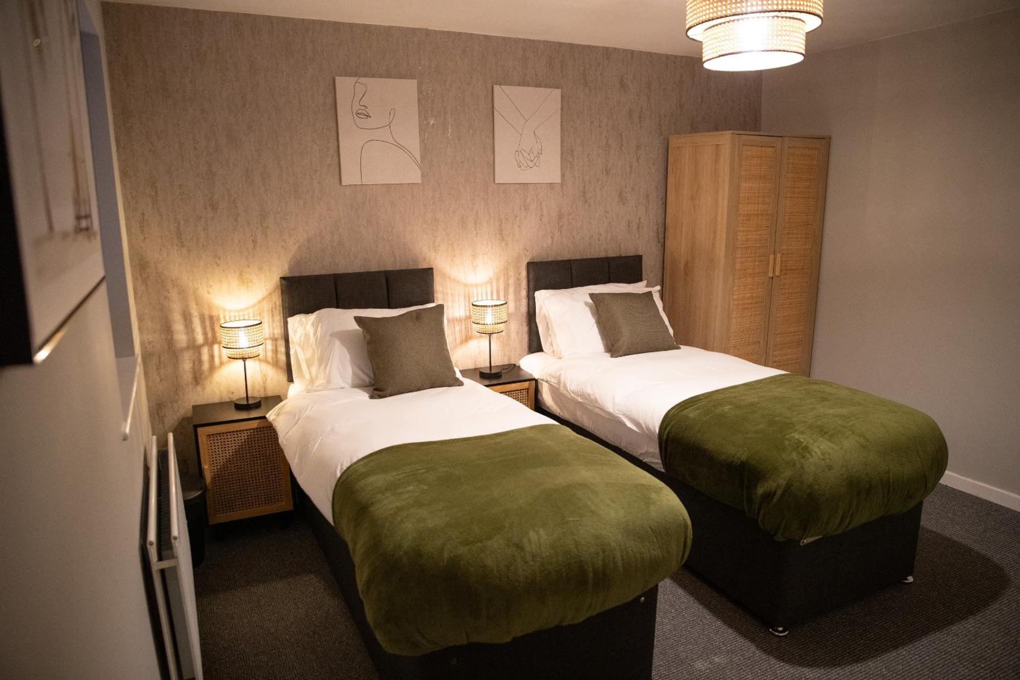 2 Bedroom Property With Free Parking Close To Leeds City Centre Exterior photo